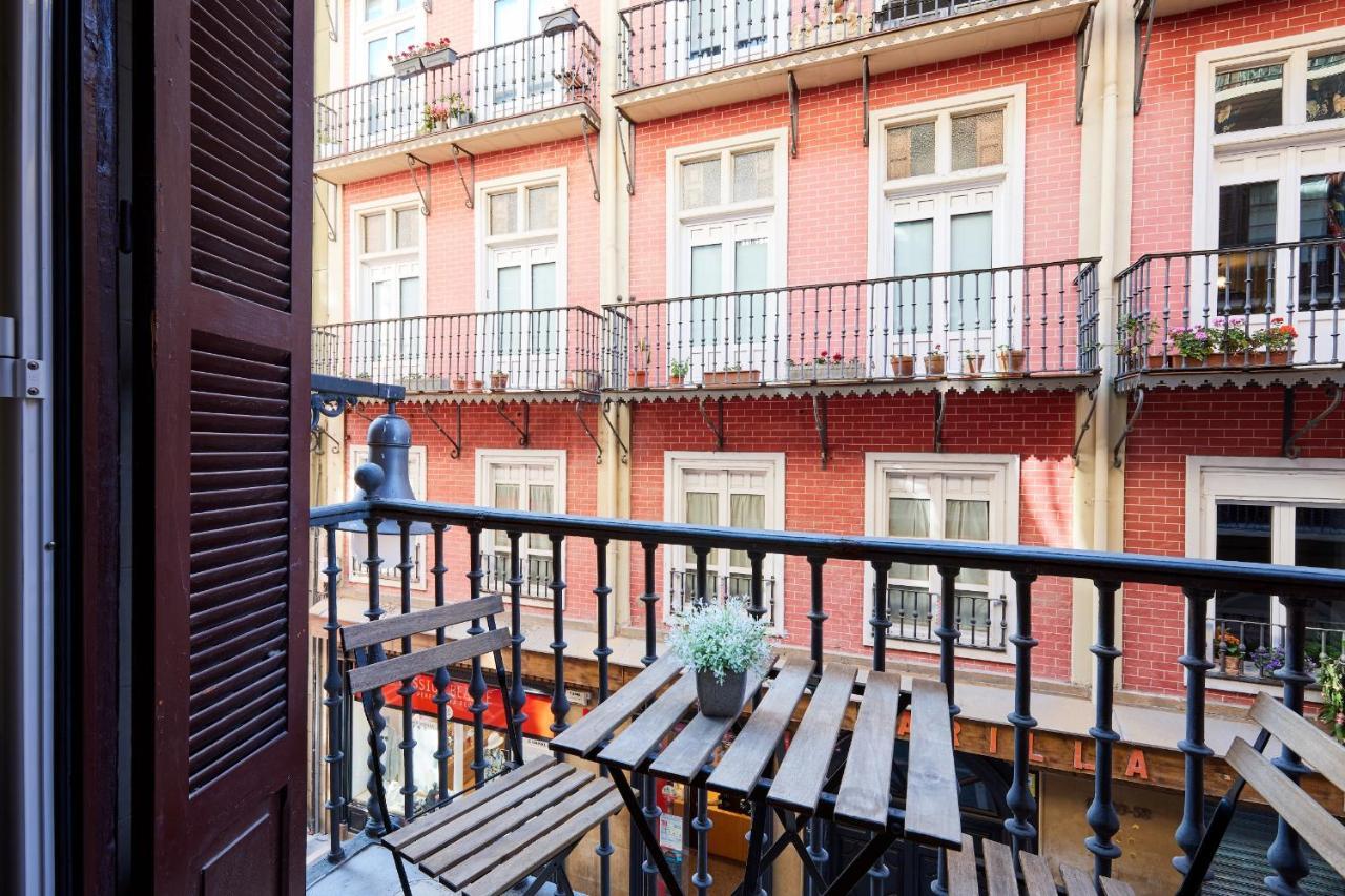 Apartamento Boutique Centro Zapateria 45 Apartment Pamplona Exterior photo