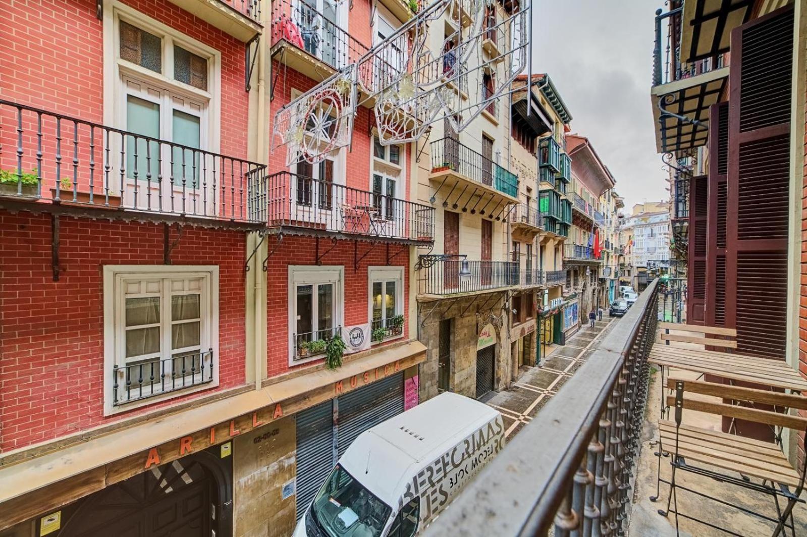 Apartamento Boutique Centro Zapateria 45 Apartment Pamplona Exterior photo